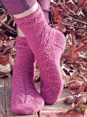 красивые вязаные носки