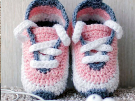 вязаные кроссовки для малышей