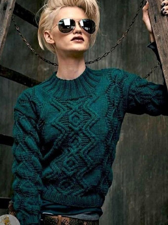 Джемпер с узором из листьев