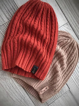 Вязаная шапочка